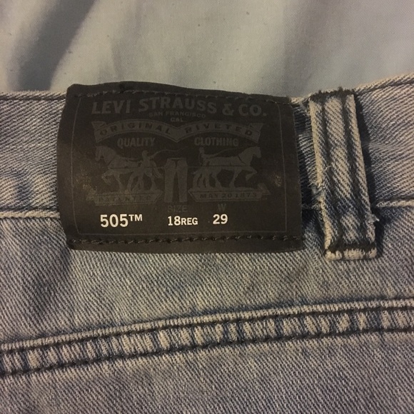 Vintage Levi Denim Shorts - Picture 1 of 4